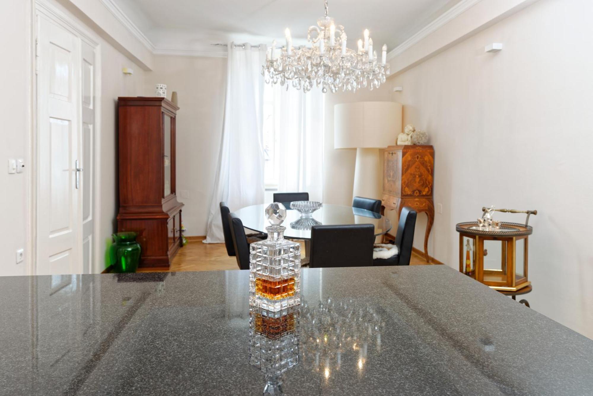 Appartamento Neoclassical Luxury *